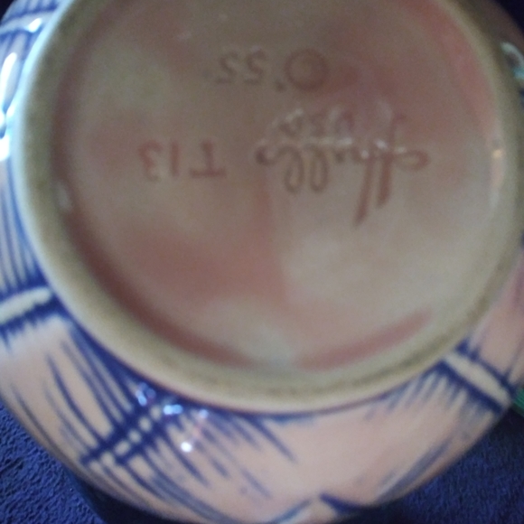 Vintage 1955 Hull Pitcher - Picture 4 of 5